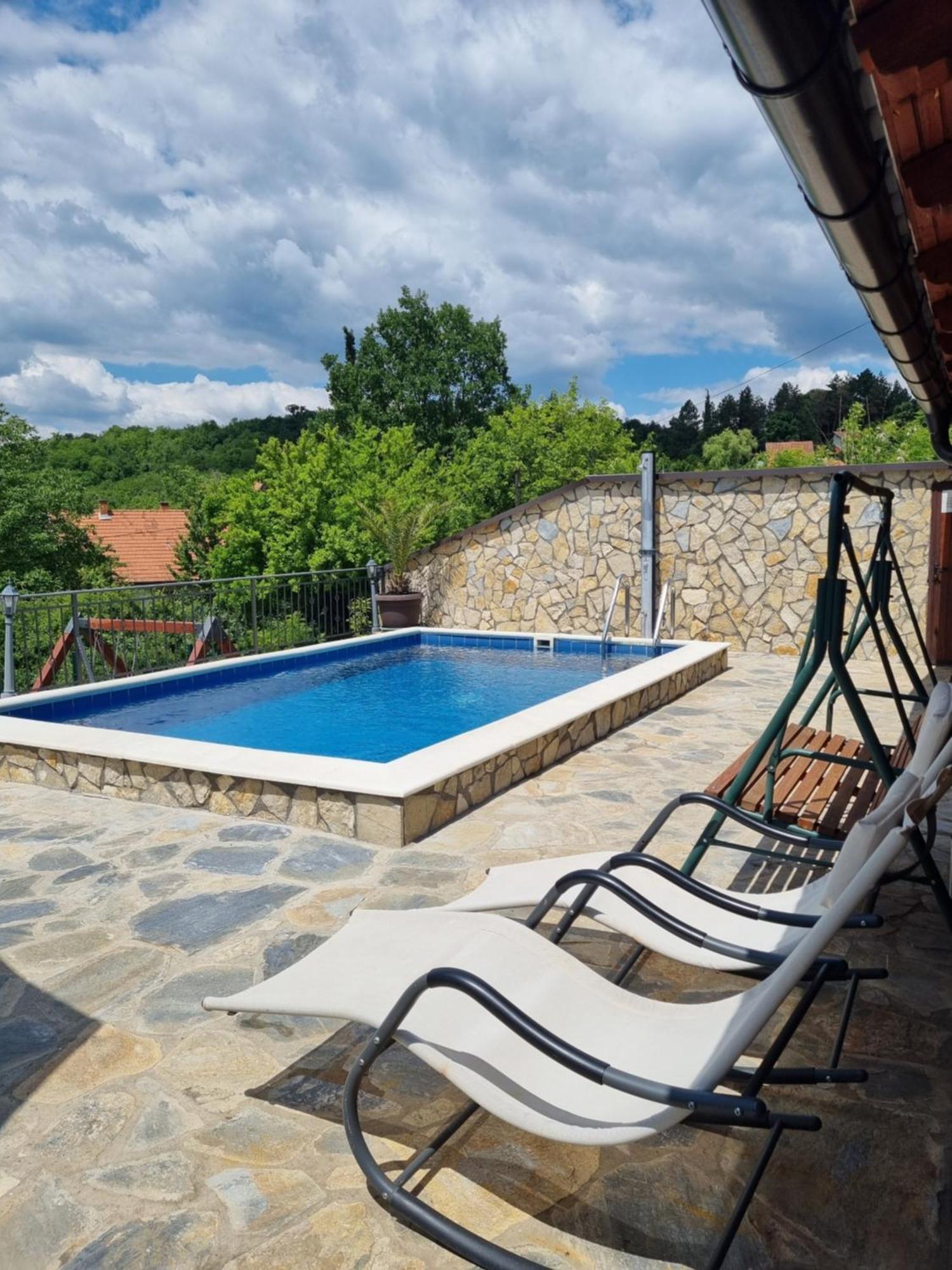 Apartment Pogled Vrdnik